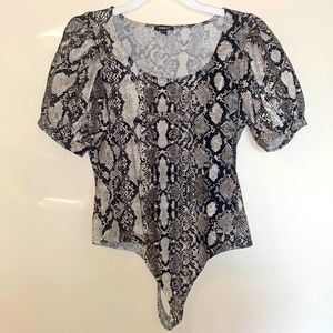 Express Snake Print Puff Sleeve Thong Bodysuit Size Large